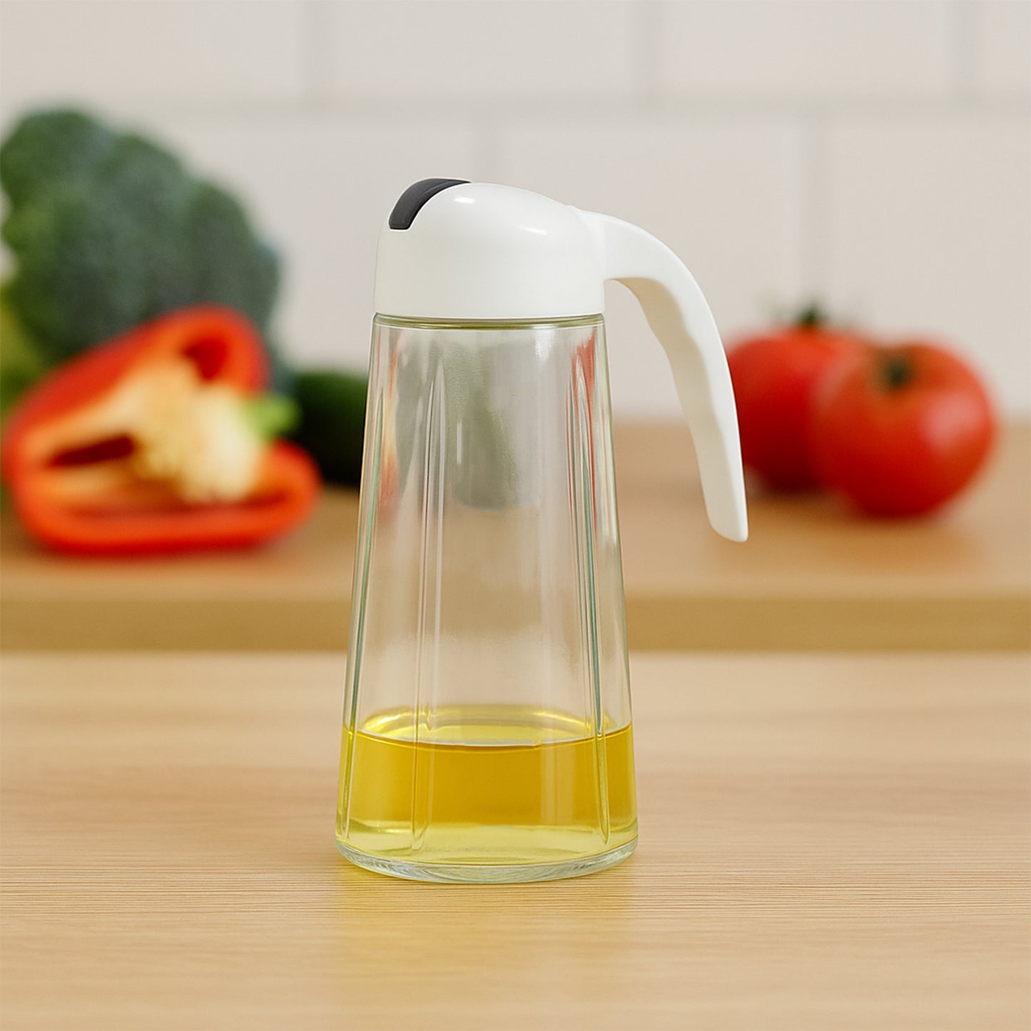 Kitchen Glass Oil Bottle Dispenser Automatic Opening Closing Home Bottles For Oil And Vinegar Honey Olive Oil Container (630ml) - Fynkkart